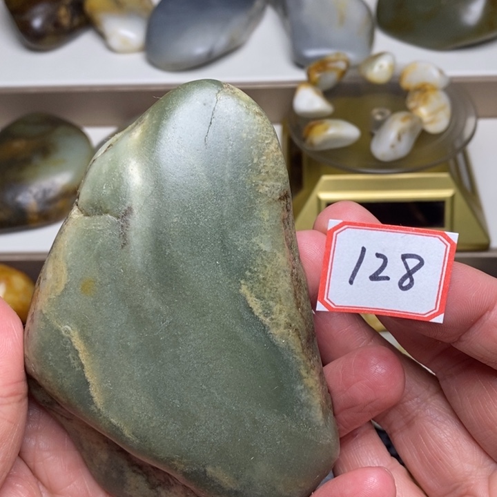 未镶嵌和田玉把件128