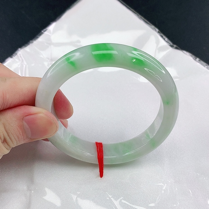 翡翠手镯未镶嵌圈54。5803。3