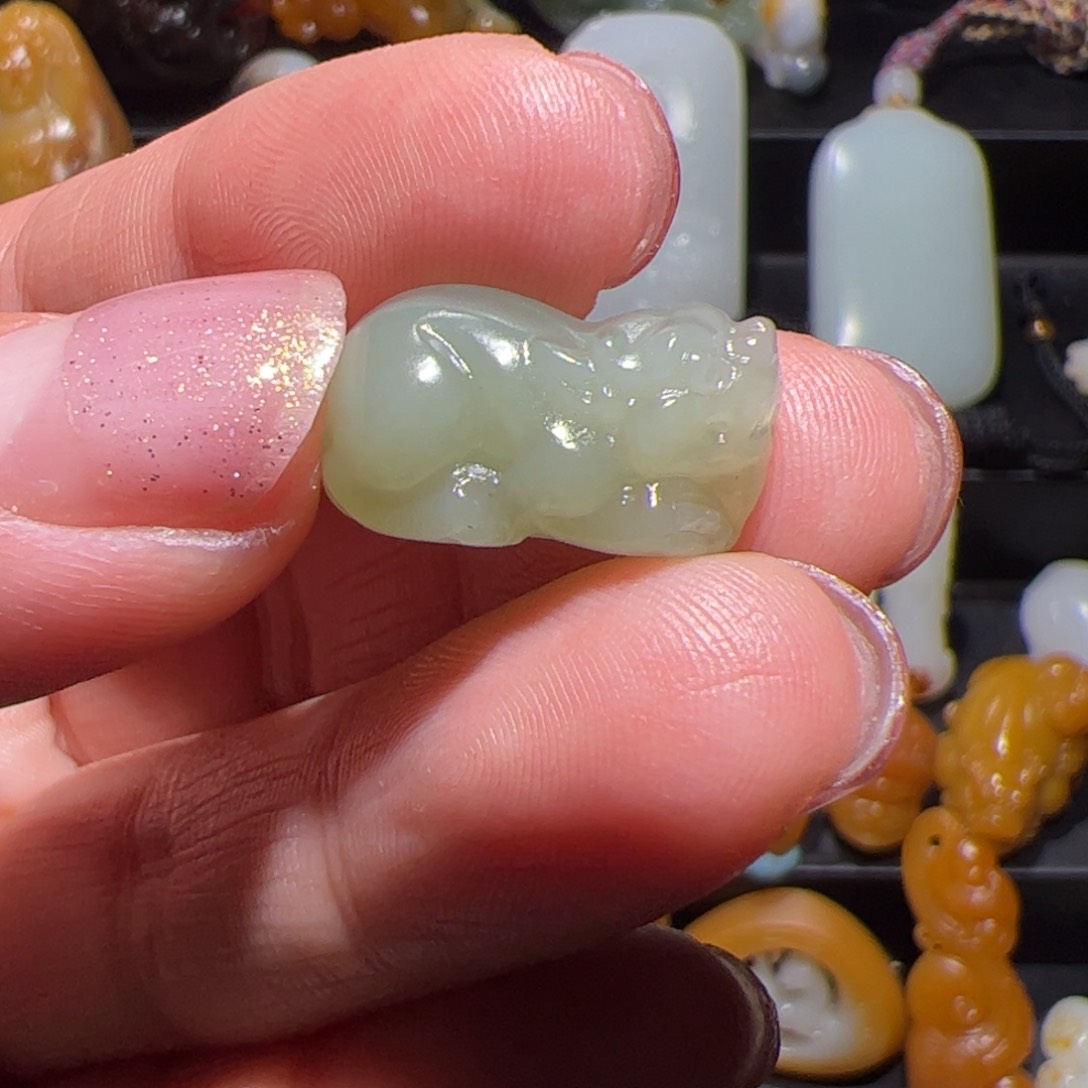 和田玉挂件未镶嵌玉**崗