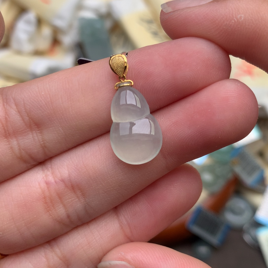 【闪购商品】翡翠挂件18K金镶嵌一