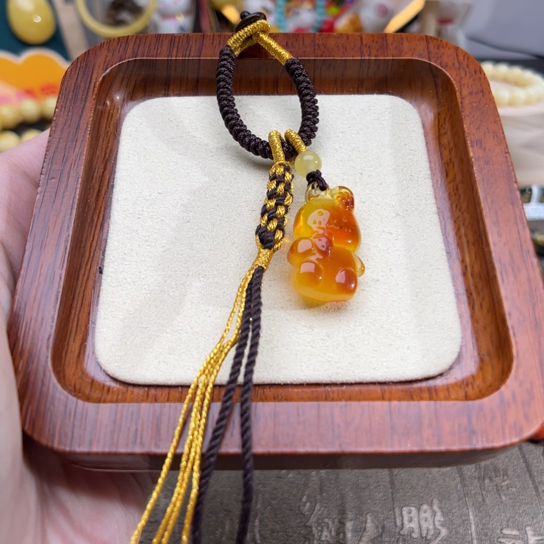 琥珀裸石未镶嵌琥珀裸石未镶嵌196