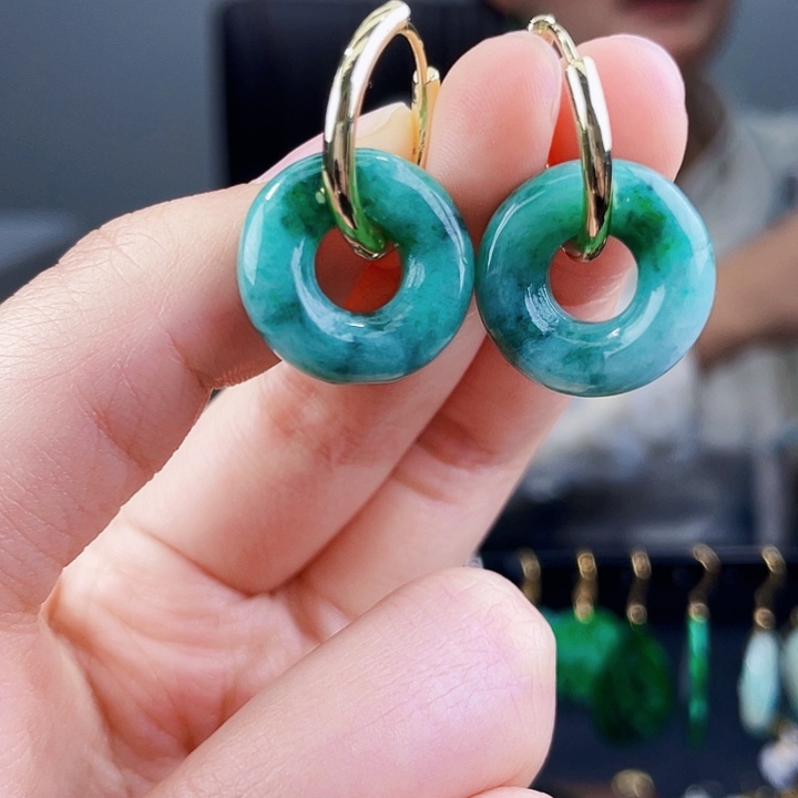 翡翠耳饰未镶嵌饰品