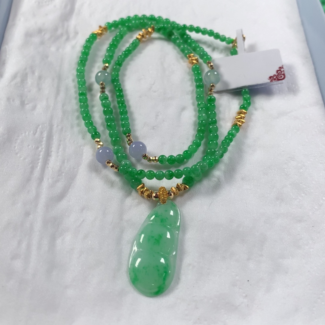 翡翠颈饰未镶嵌项链