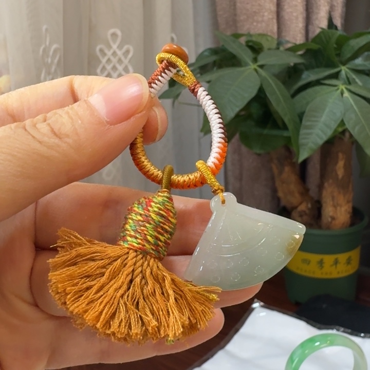 翡翠未镶嵌颈饰钥匙扣3