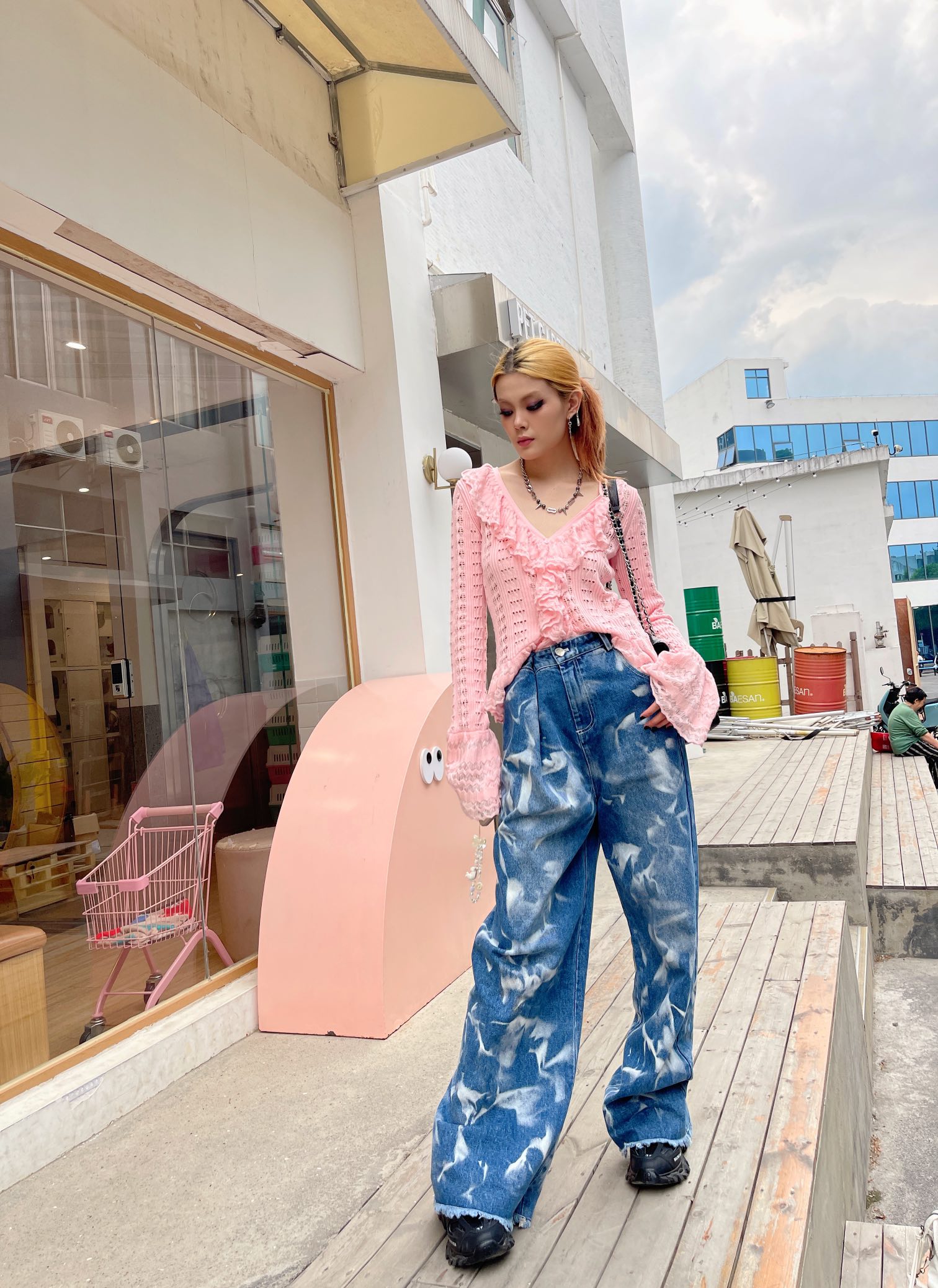 【2212】休闲折腰花牛仔裤