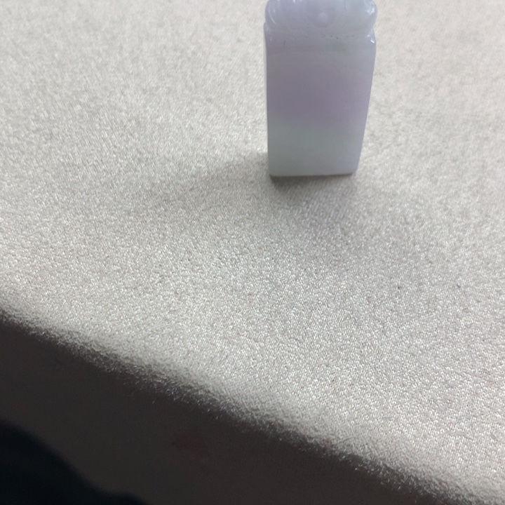 翡翠颈饰未镶嵌吊坠