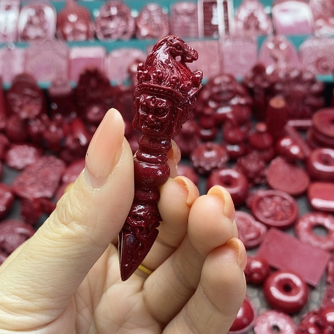 天然辰砂朱砂吊坠