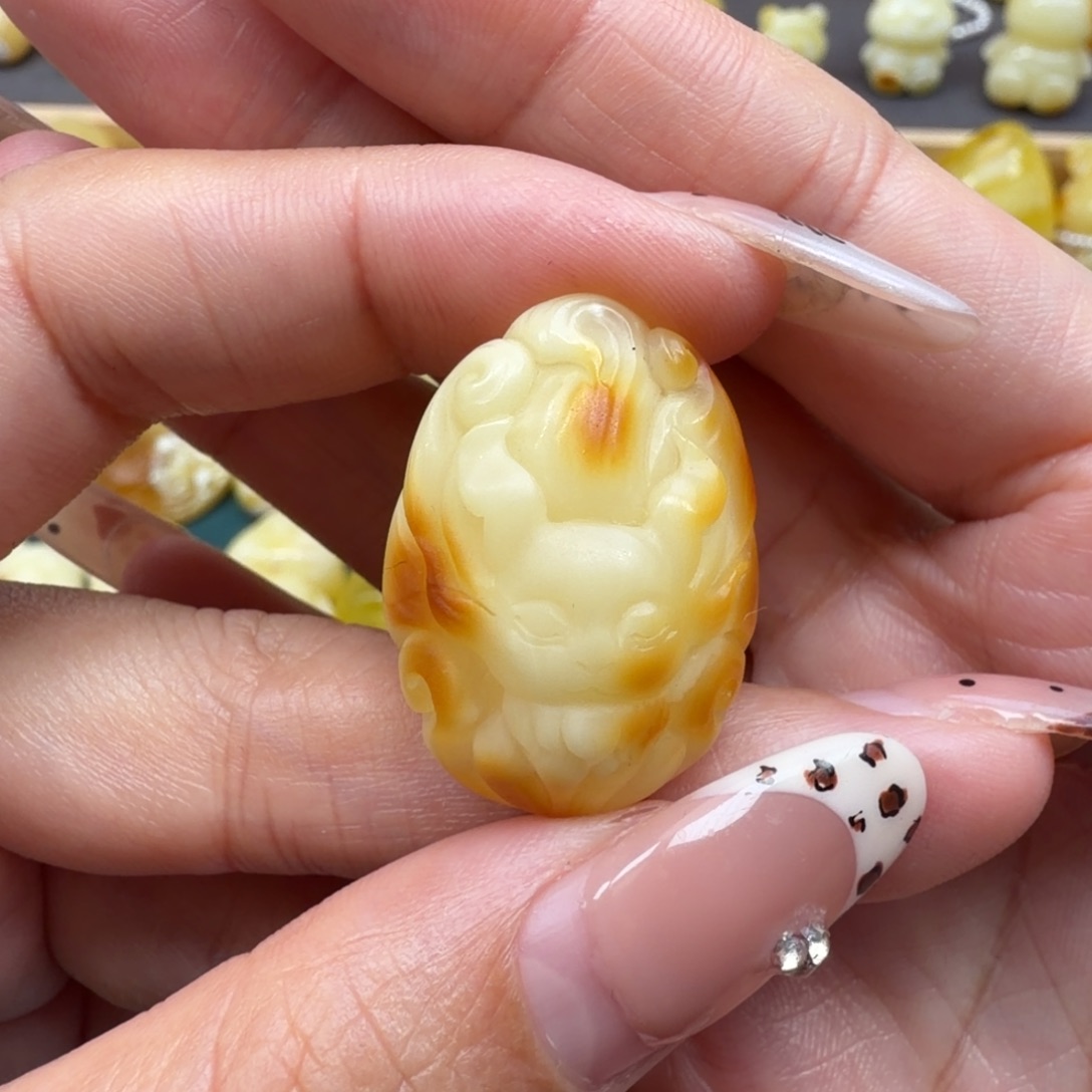 蜜蜡未镶嵌裸石蜜蜡