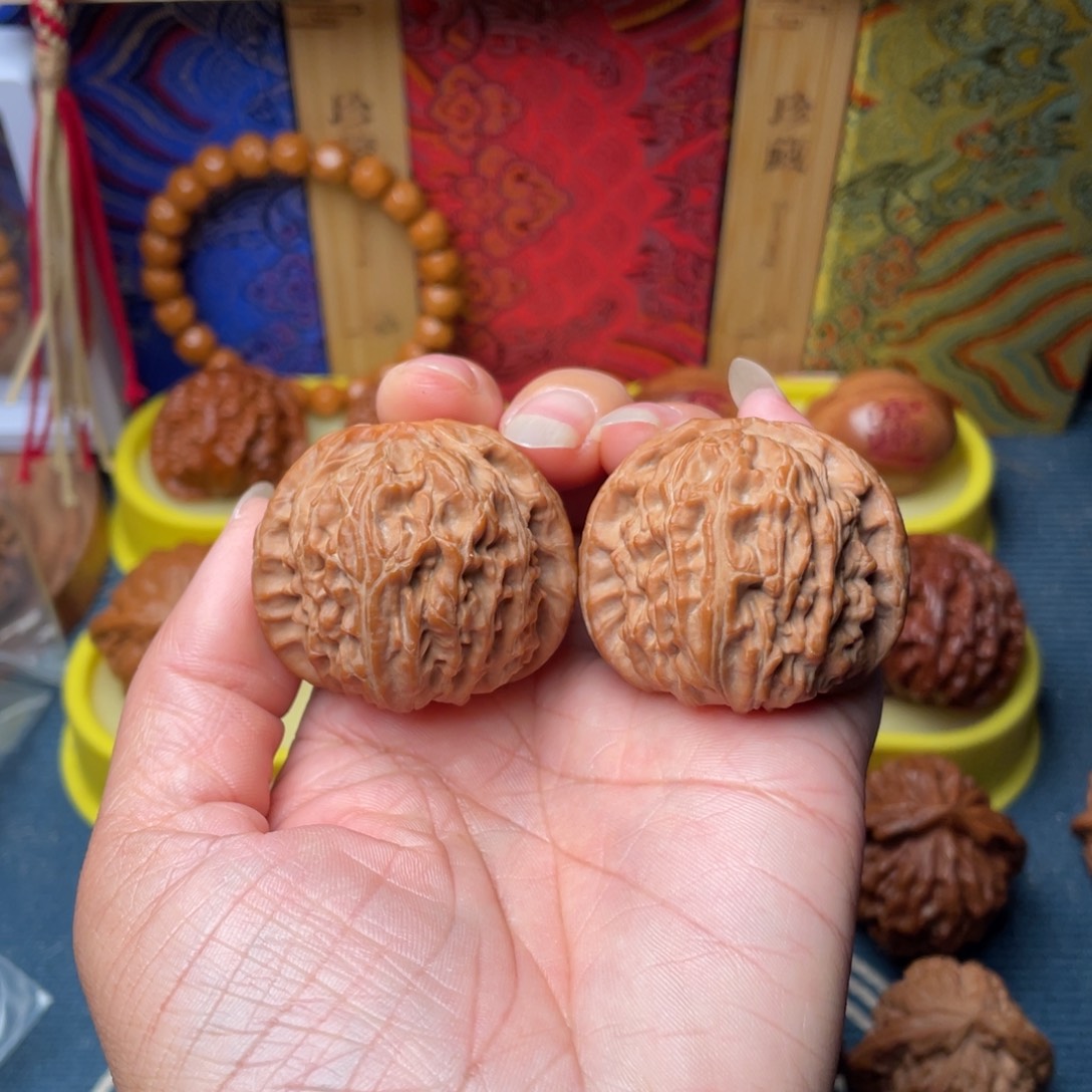 文玩核桃把件41球白