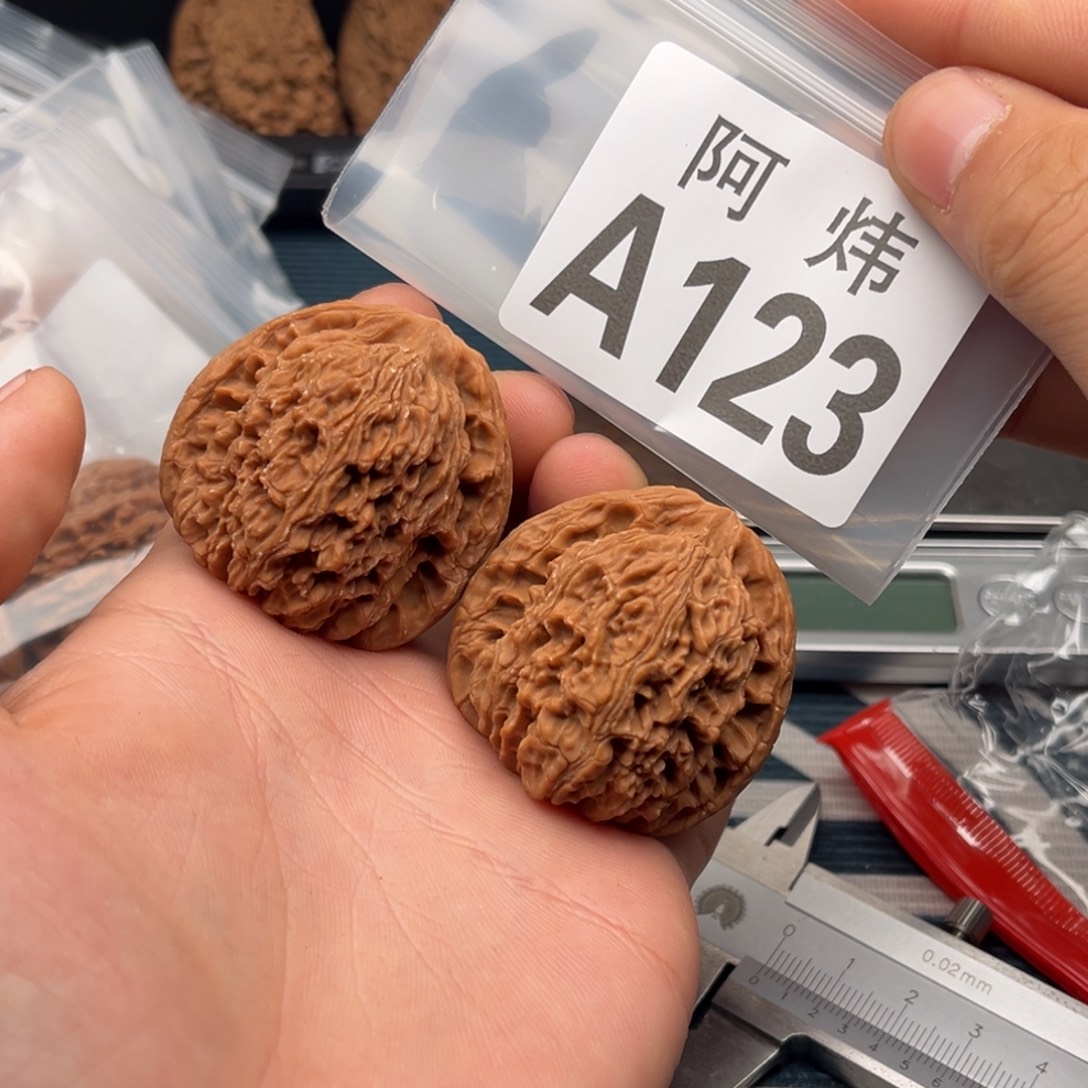 吊坠文玩核桃南疆石42