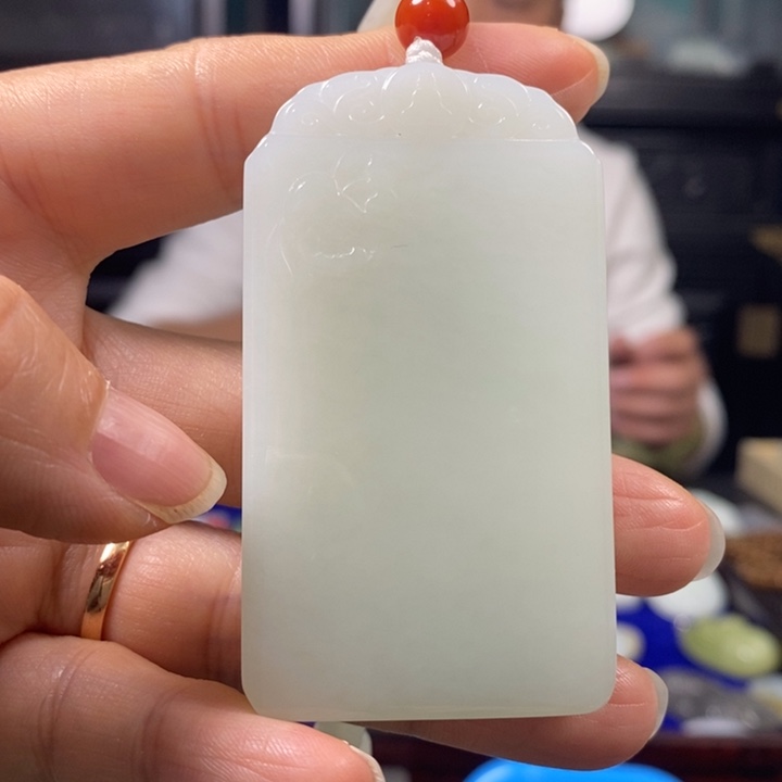 和田玉挂件未镶嵌胡**素