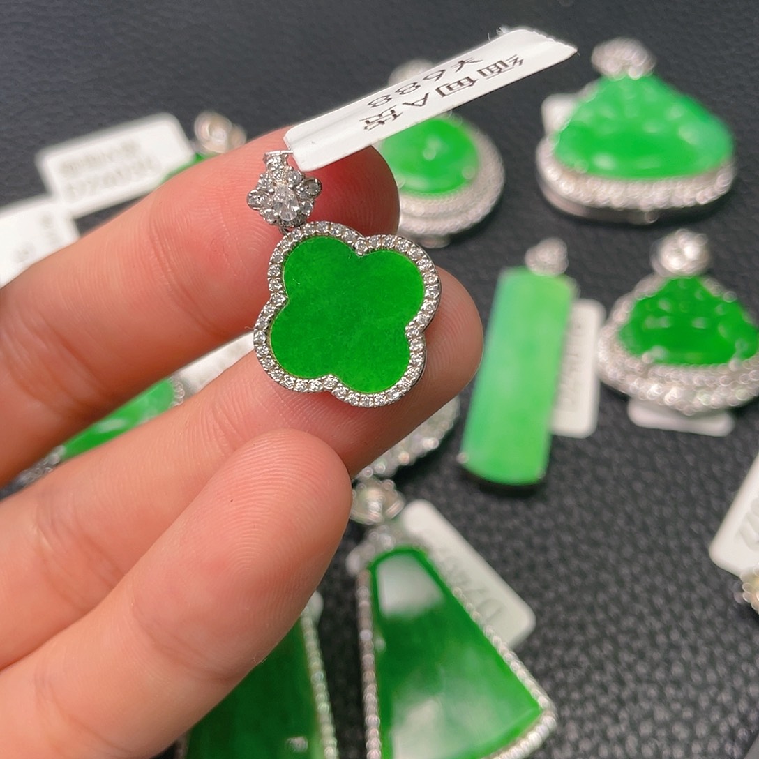 【闪购商品】翡翠吊坠(不含链)银S925镶嵌