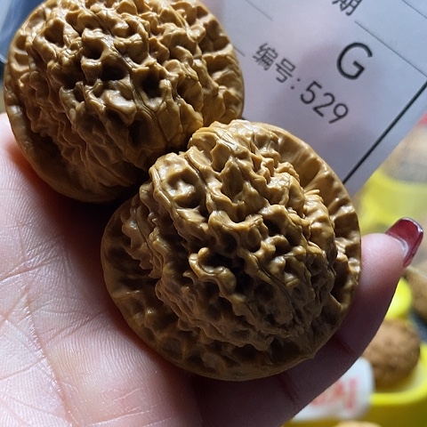 核桃把件H****宁自产自销……