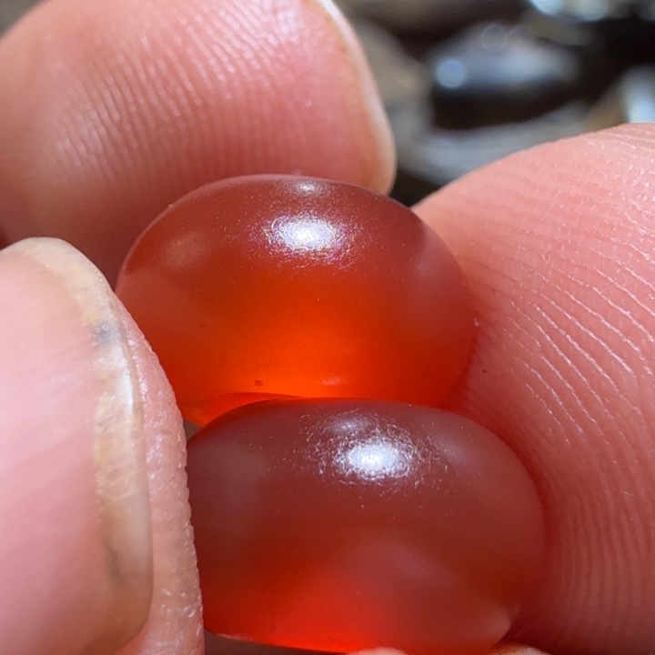 刘***宏玛瑙/玉髓合金颈饰