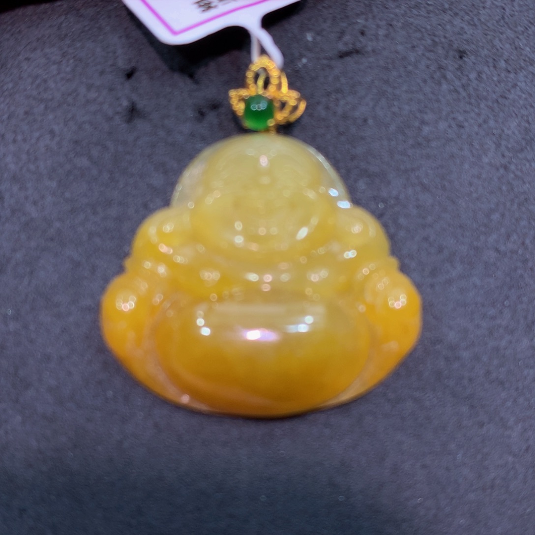 翡翠18K金镶嵌颈饰翡翠