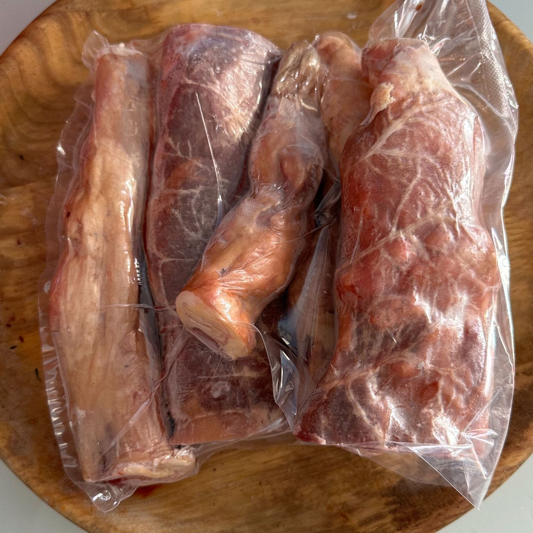 来自阿勒泰哈萨克牛-牛肉肠子-偏肥一些-2斤包邮-