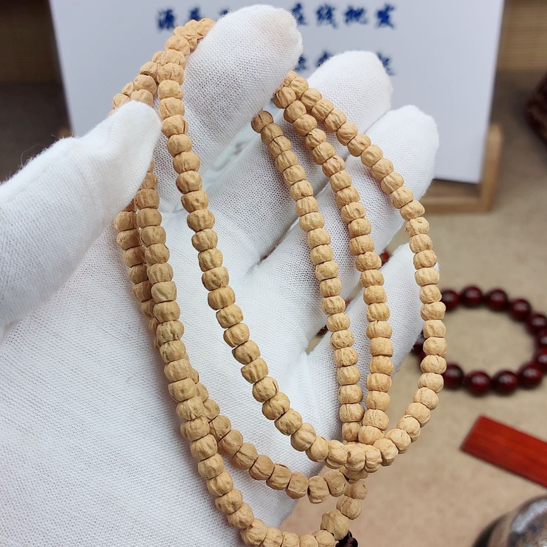 ໑***生檀香紫檀（小叶紫檀）无事牌渣男白香