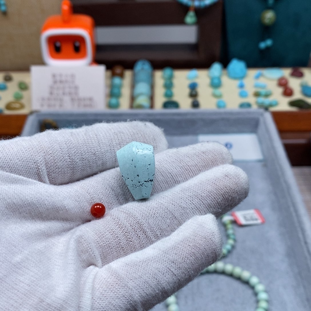 未镶嵌配饰南红玛瑙