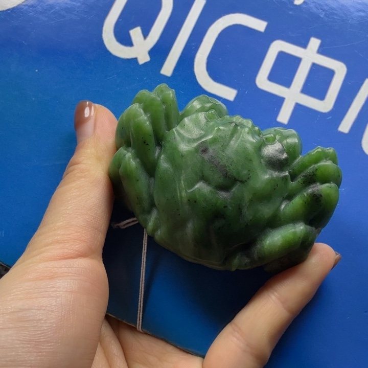 用***5和田玉未镶嵌挂件