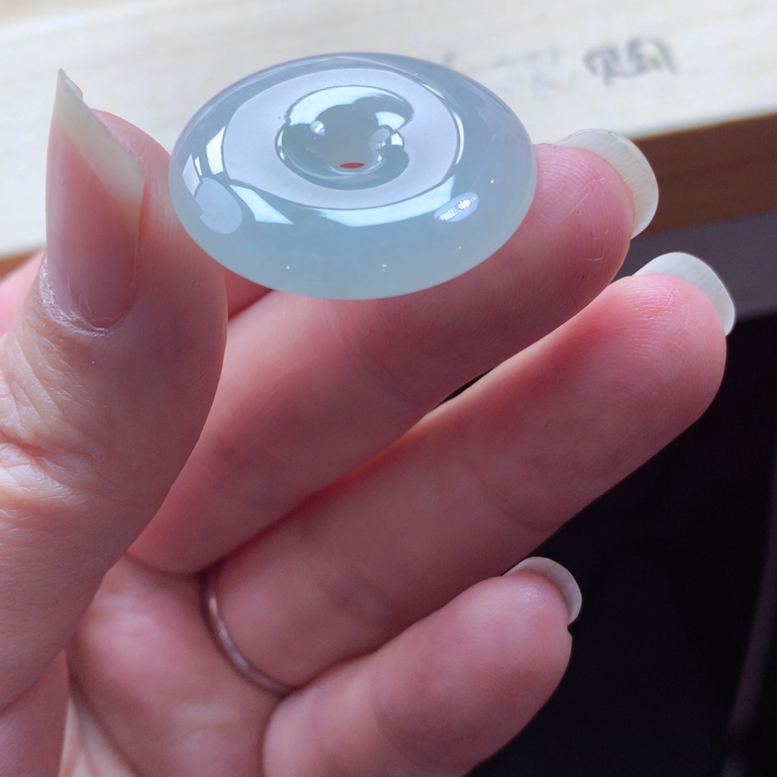 翡翠颈饰未镶嵌吊坠