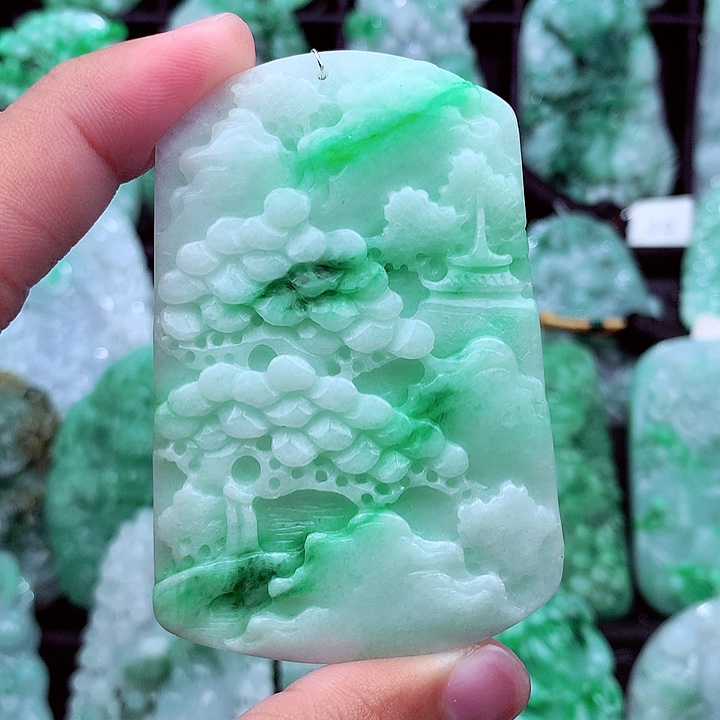 翡翠未镶嵌吊坠(不含链)
