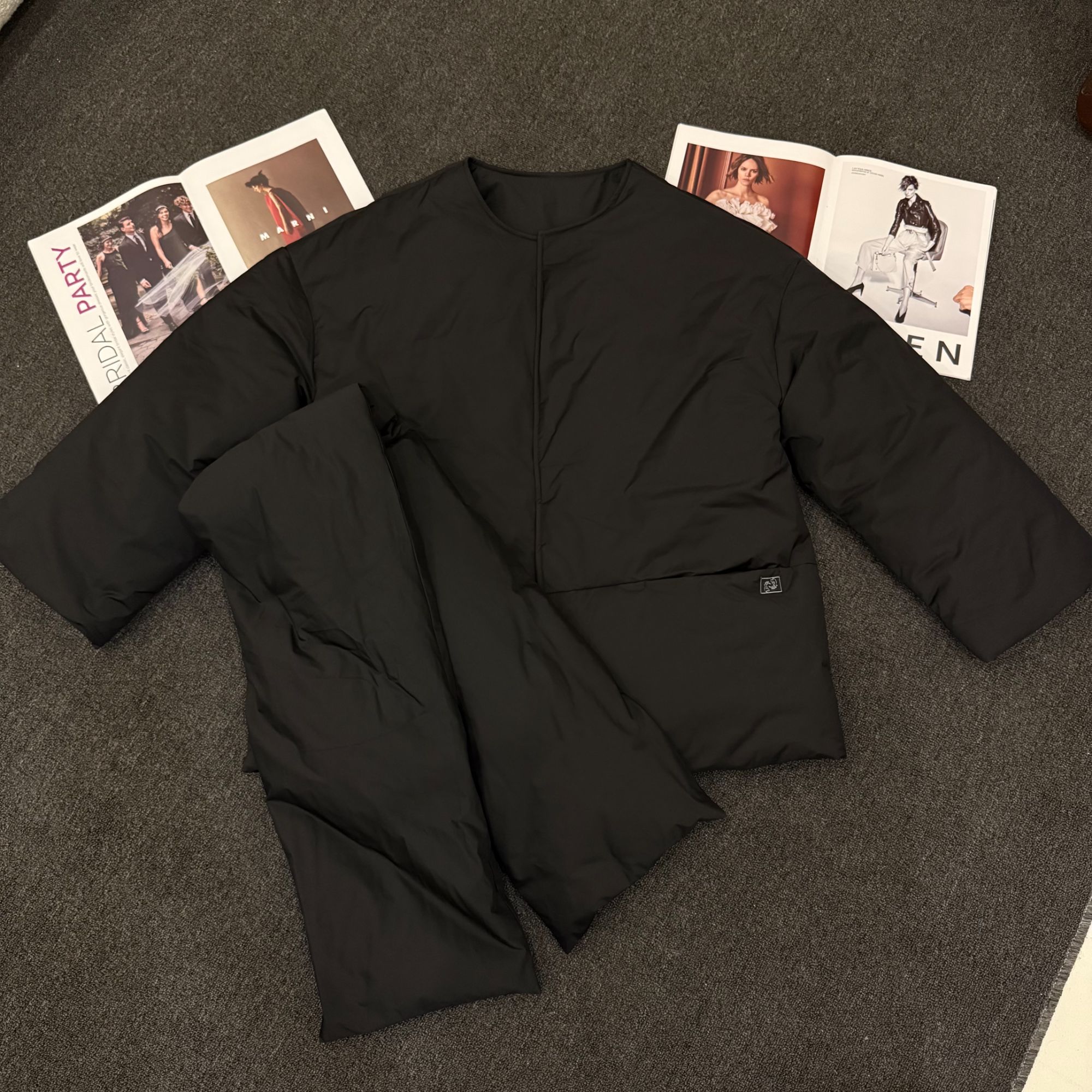 【塔鹿蕾】25年冬季新款时尚休闲宽松保暖带围巾鹅绒羽绒服8609