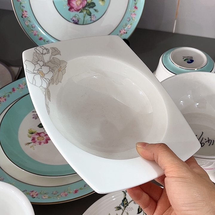 杯微瑕骨瓷沙拉碗一个