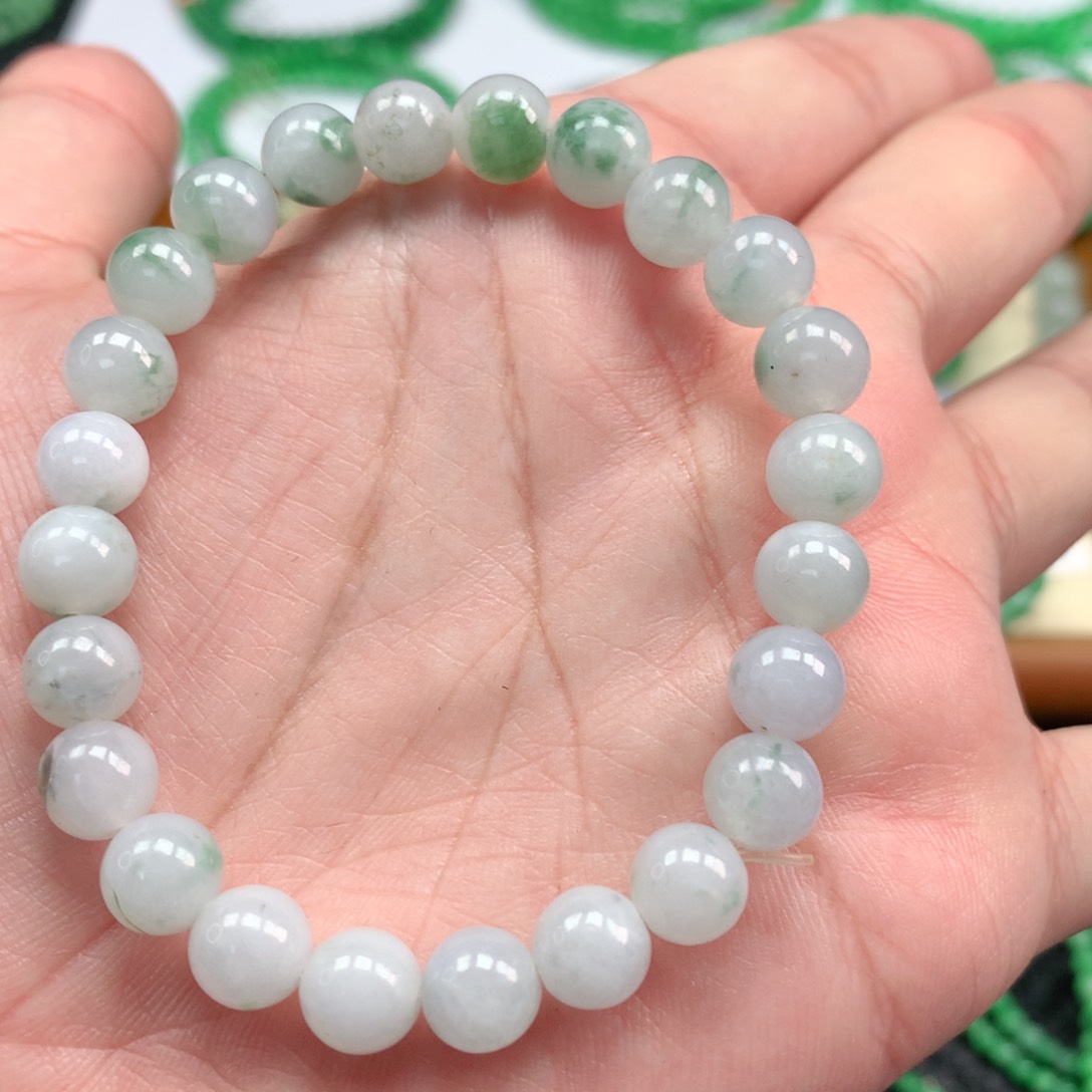 翡翠手链未镶嵌翡翠