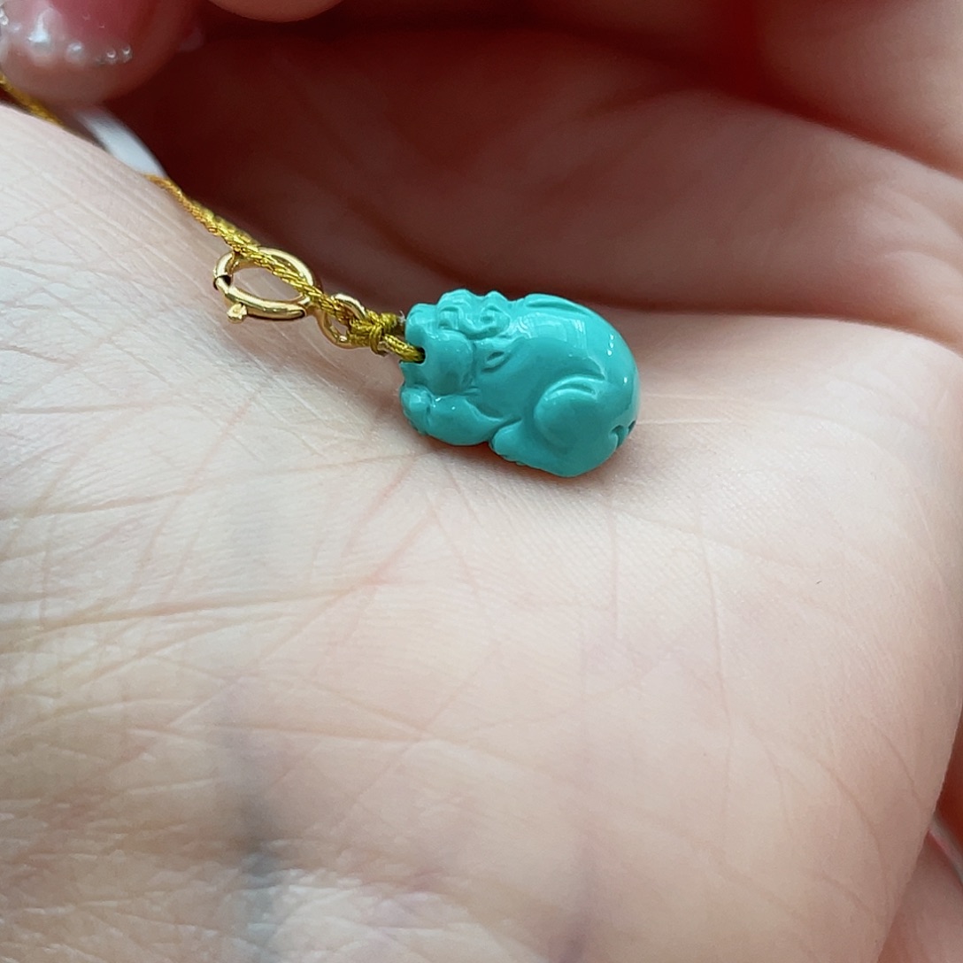 绿松石颈饰18K金镶嵌