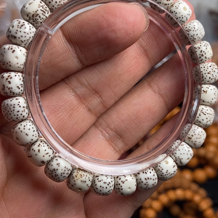 金刚菩提吊坠今天的