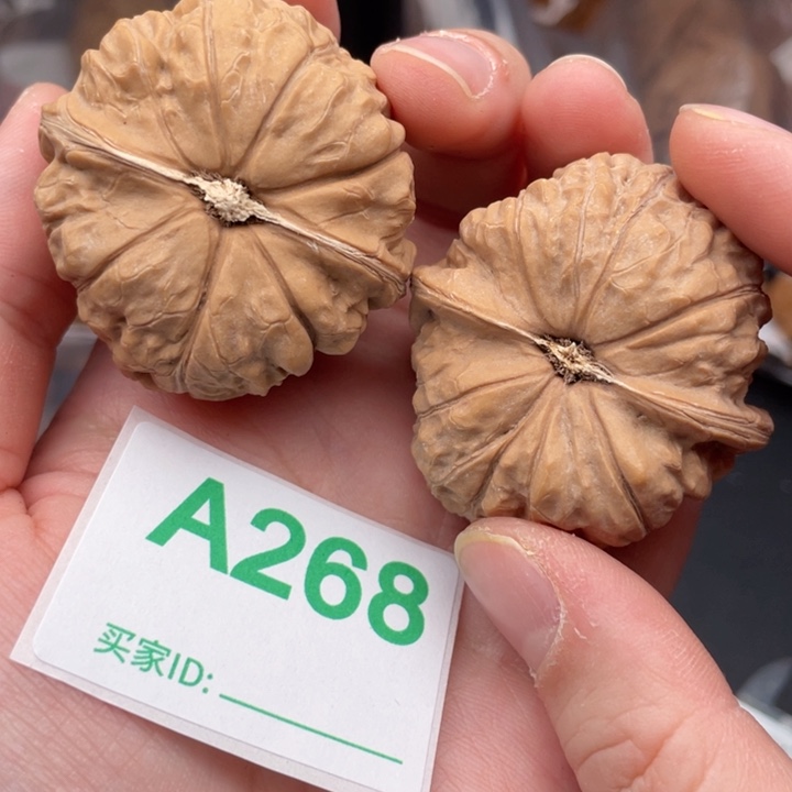 文玩核桃吊坠核桃