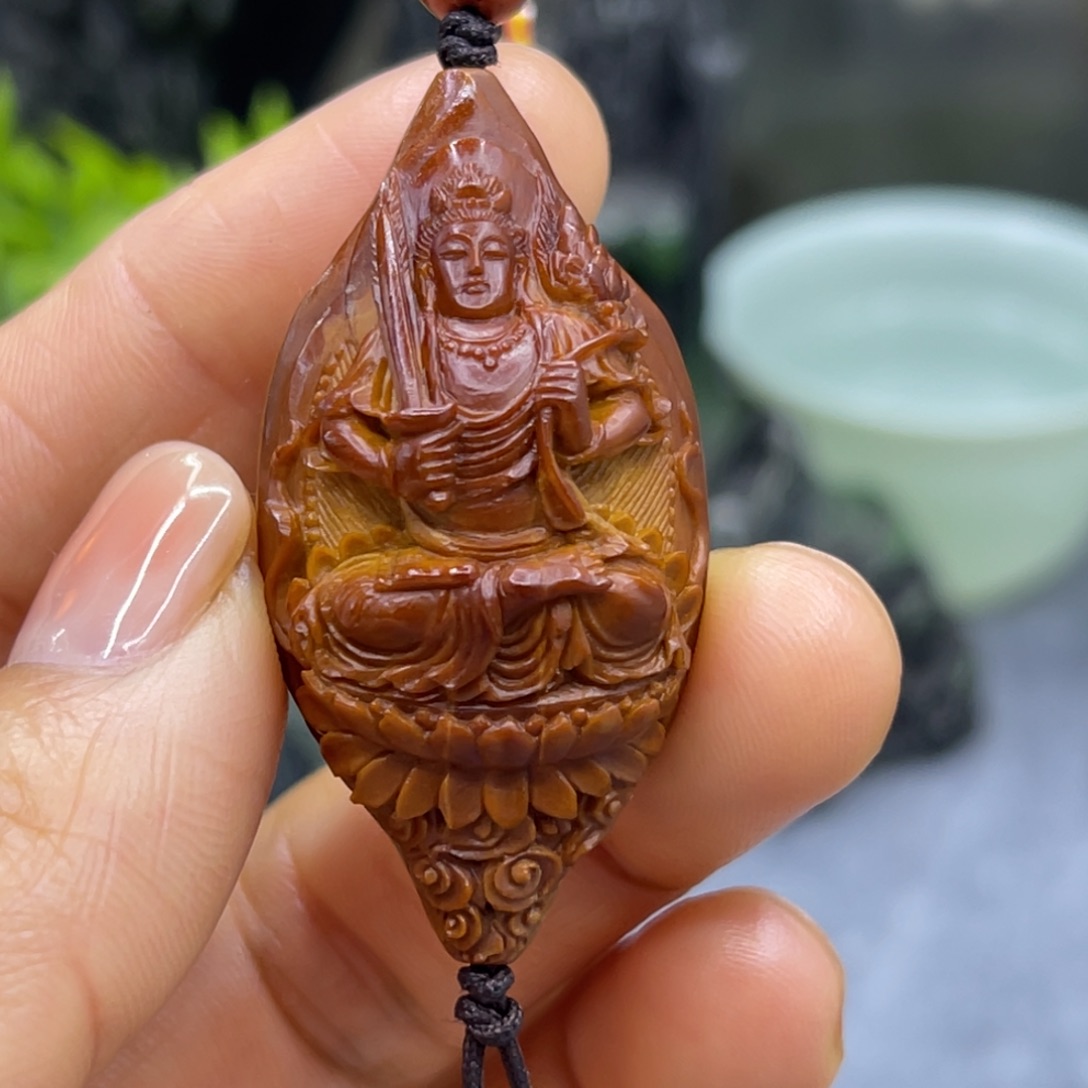 吊坠橄榄核虚空藏