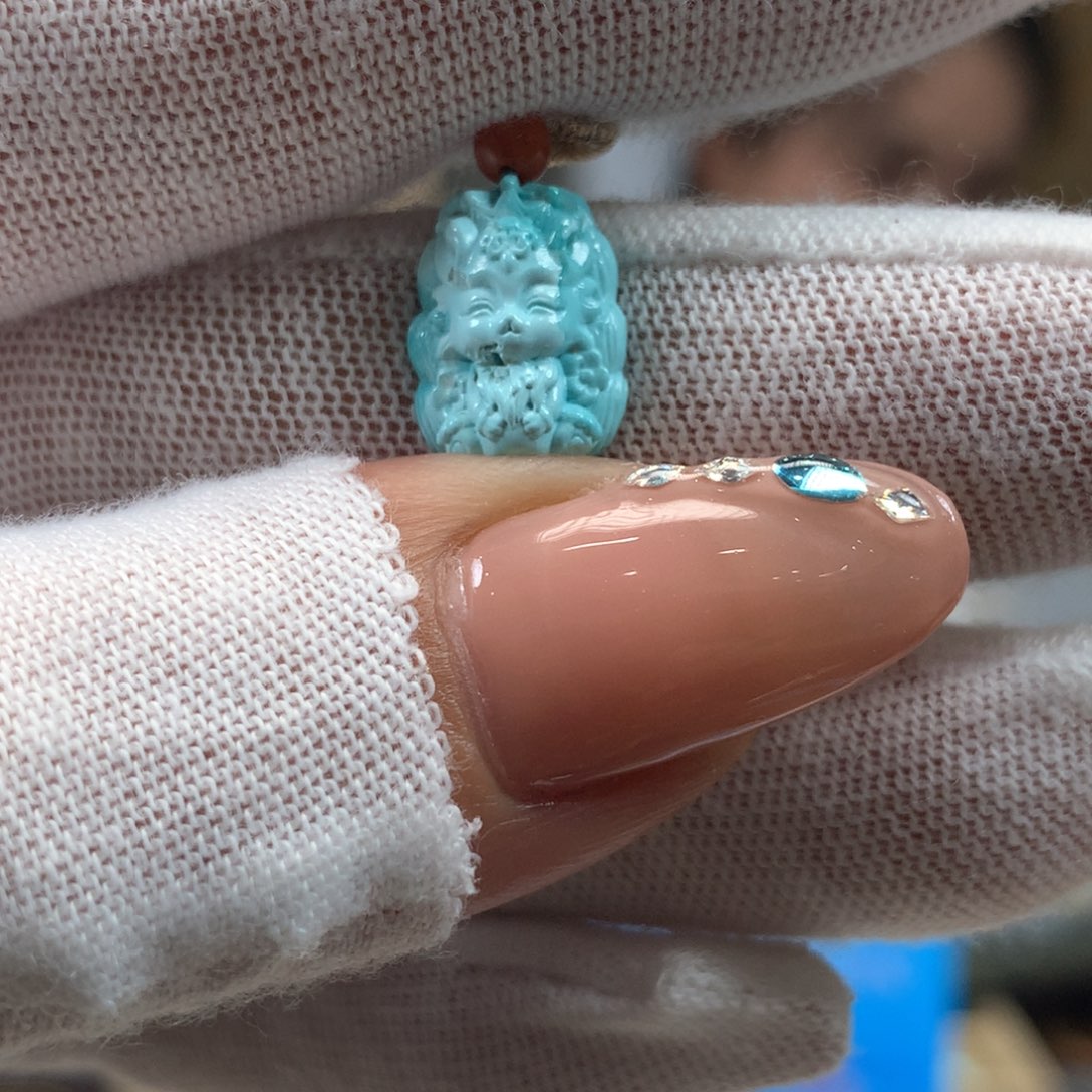 绿松石未镶嵌挂件