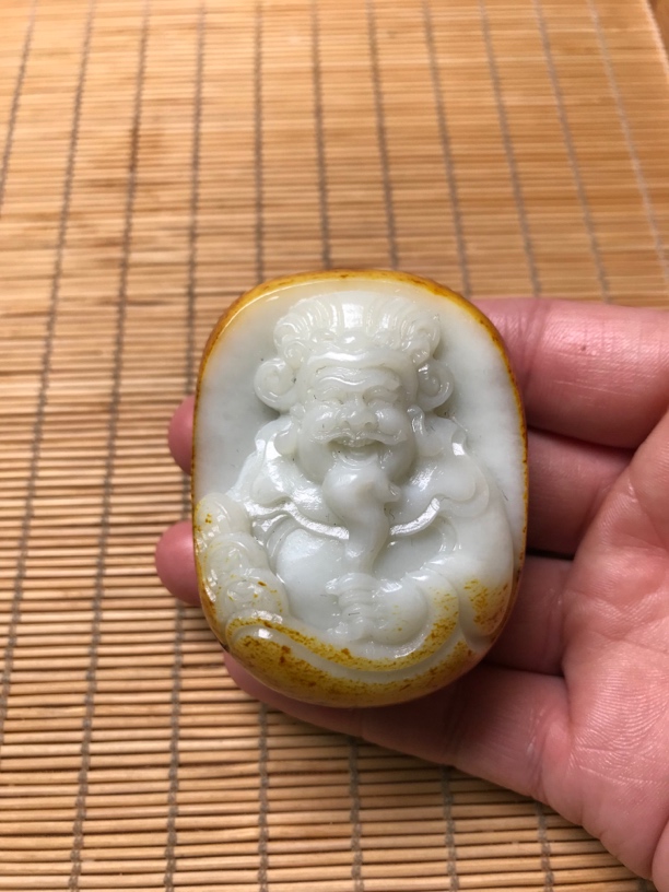 新疆和田玉财神爷170克