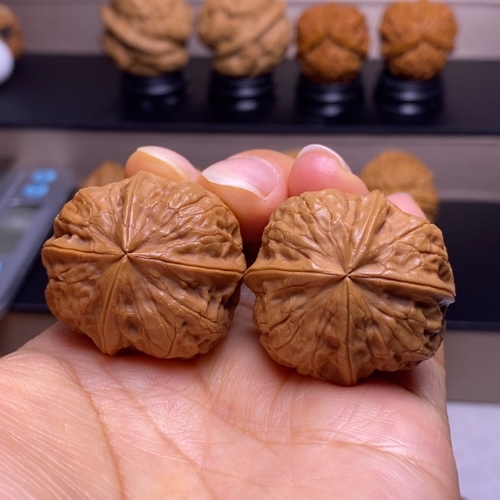 把件文玩核桃聚宝盆四楞40