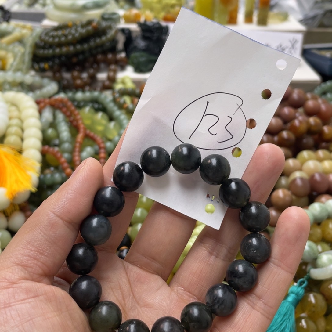 蛇纹石玉手链未镶嵌