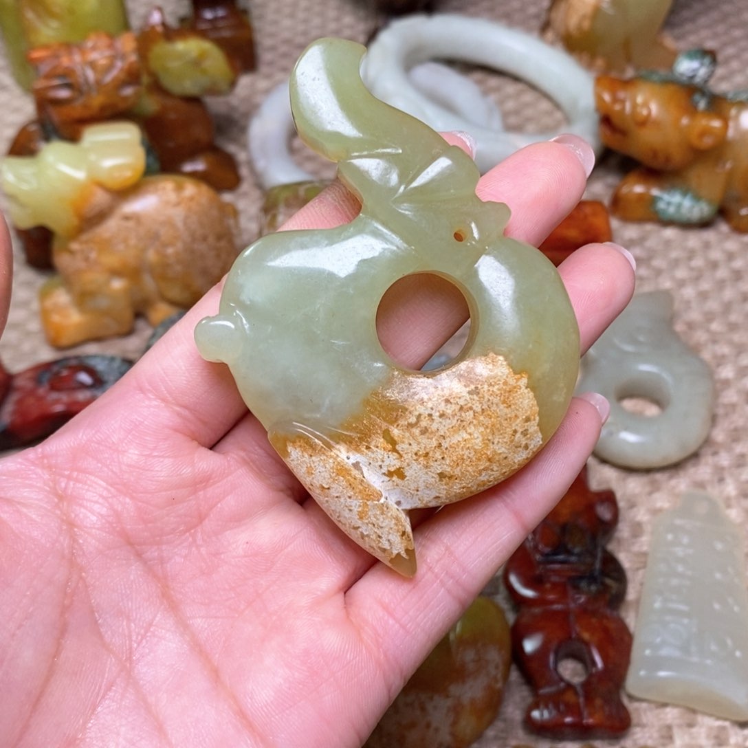 白玉菩提吊坠白玉菩提白玉菩提摆件