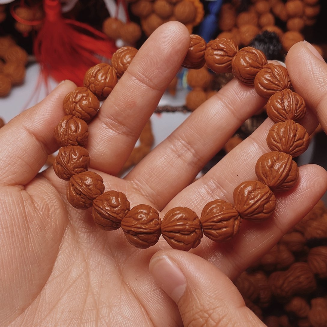 桃核吊坠龙纹桃枭