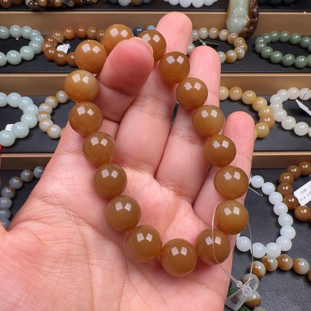 月****和田玉未镶嵌手链