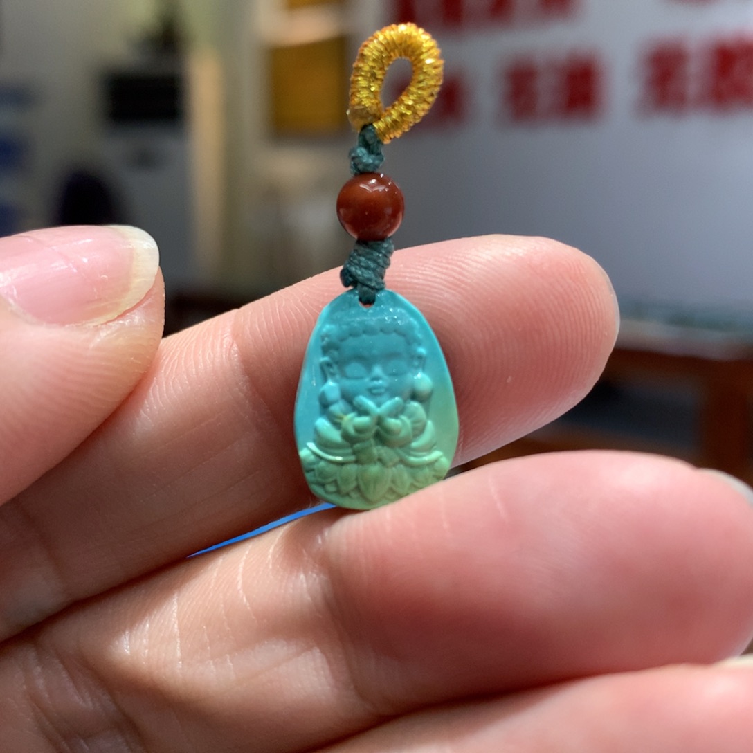 绿松石配饰未镶嵌