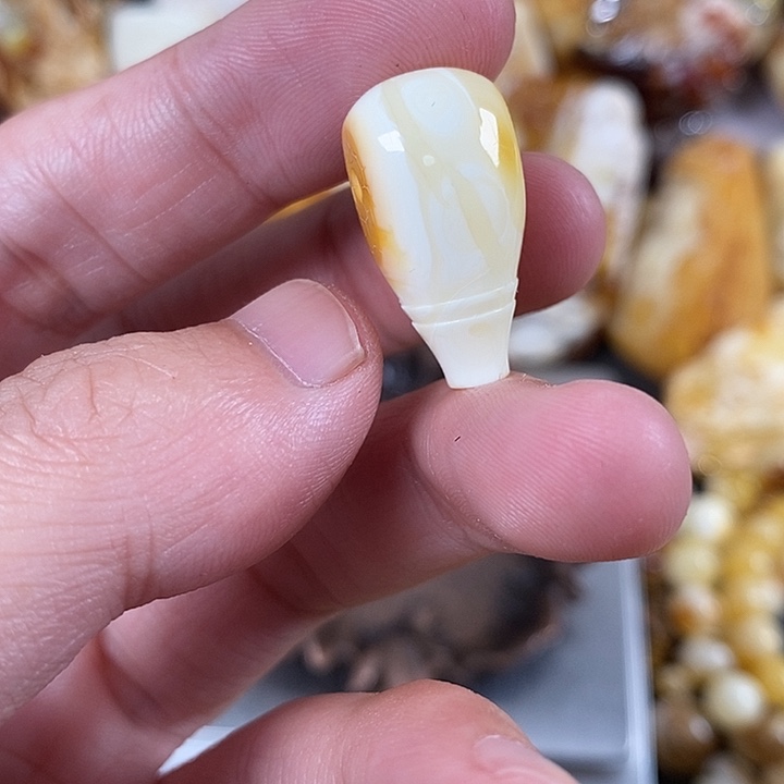 琥珀未镶嵌裸石我