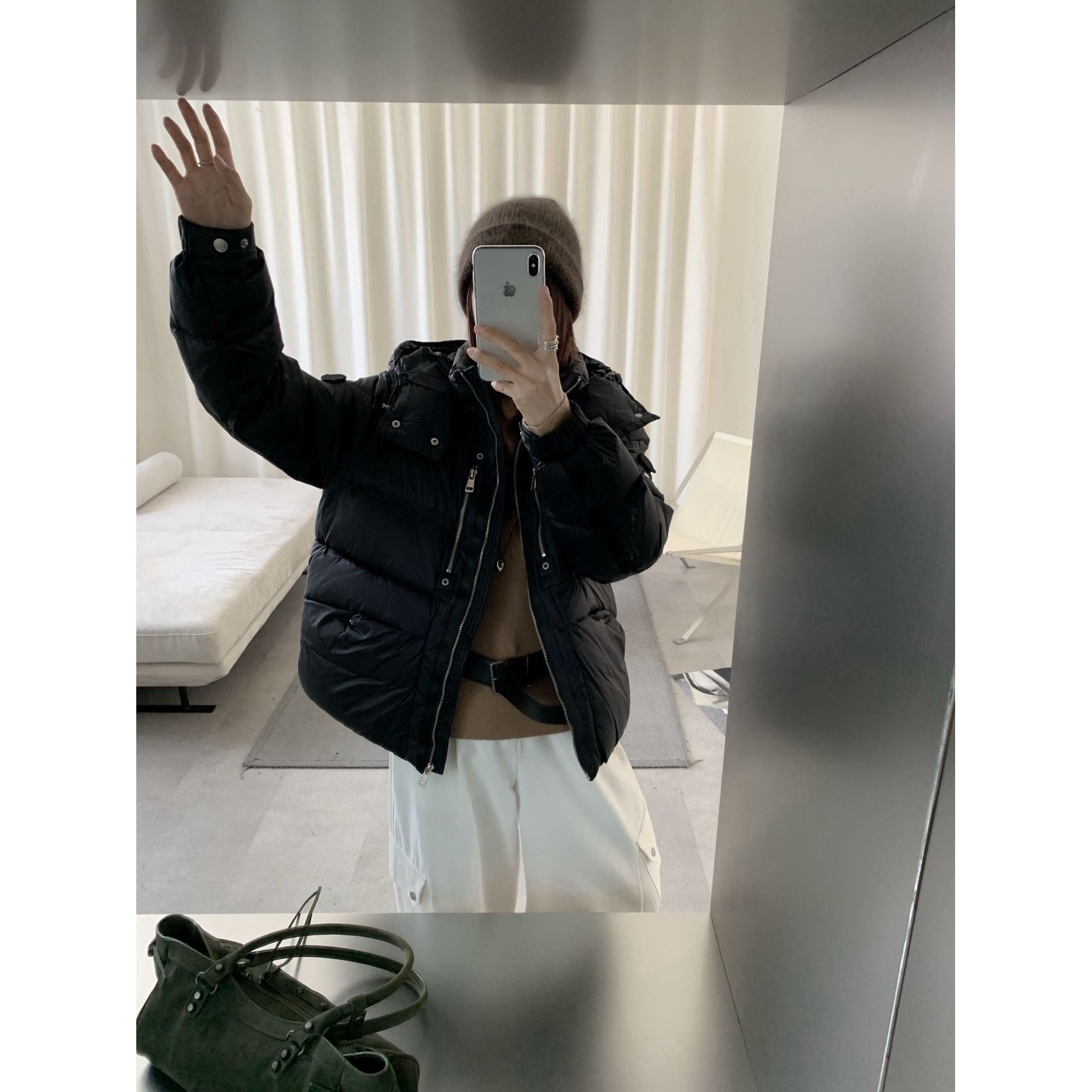 8836款-冬季新款蒙三色情侣款羽绒服