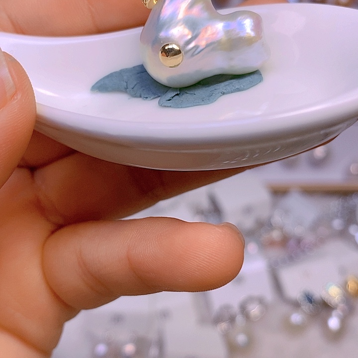 淡水珍珠颈饰合金