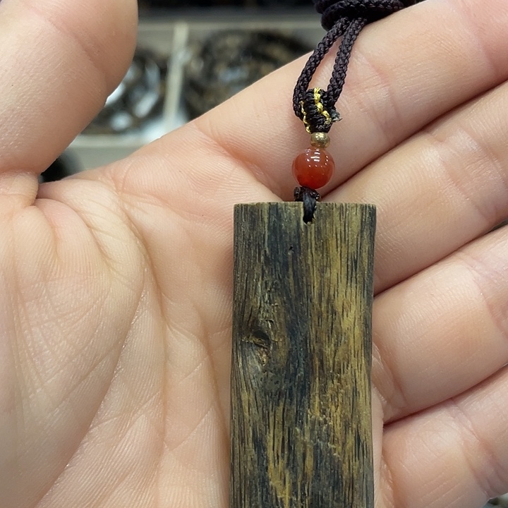 沉香吊坠奇楠挂件红油老料