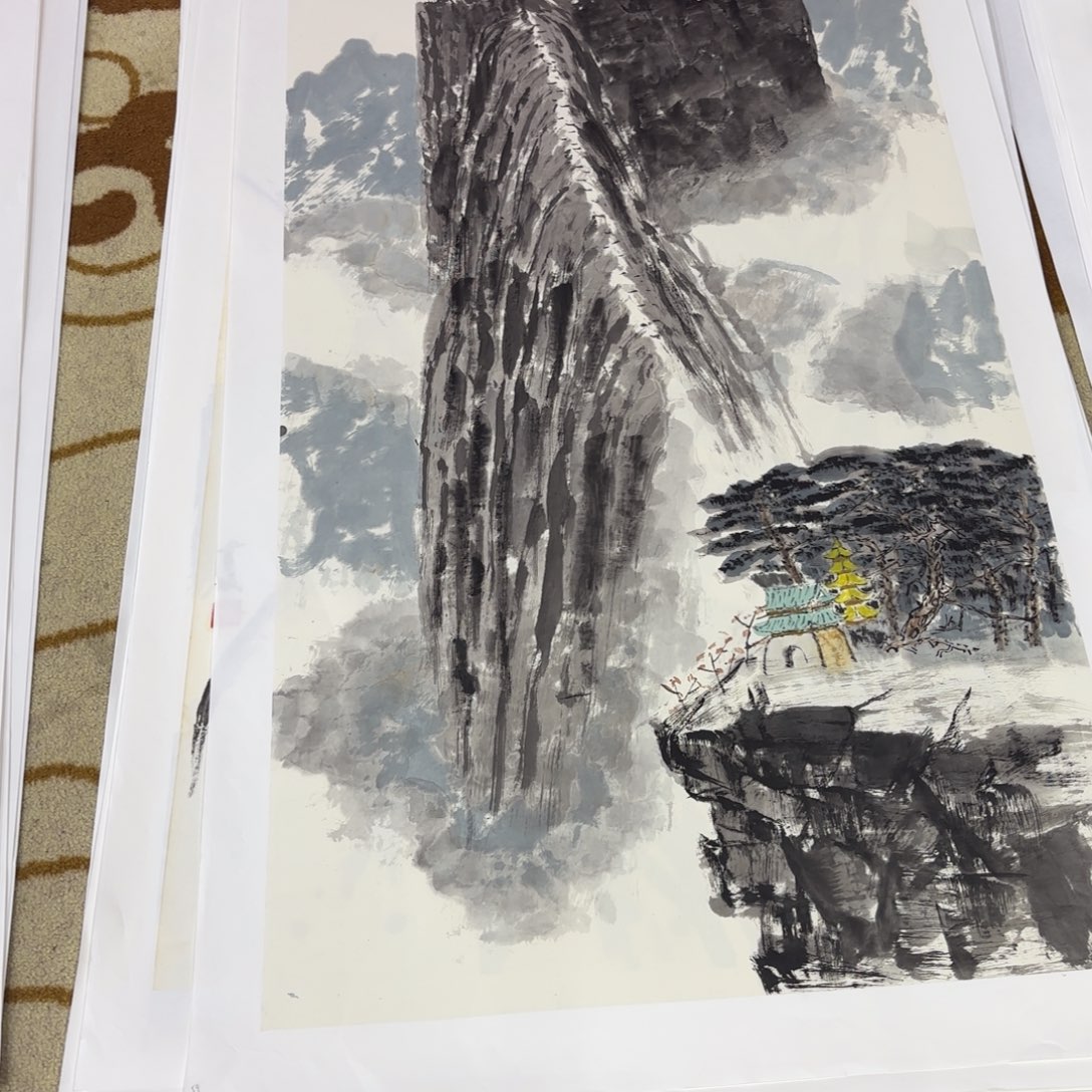 黄***。国画陈书媛四尺山水艺