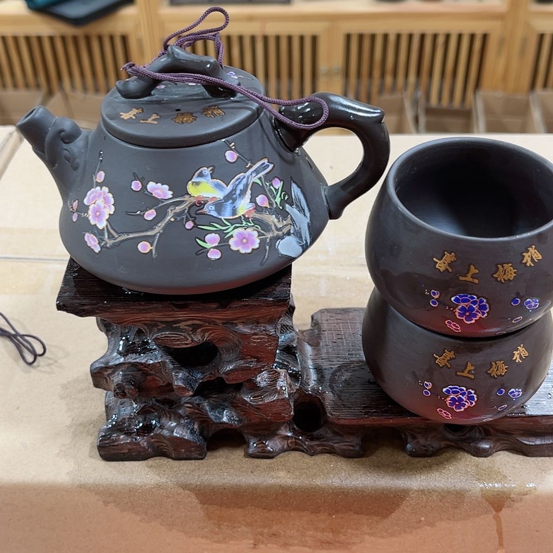 紫砂茶壶周年庆的作品
