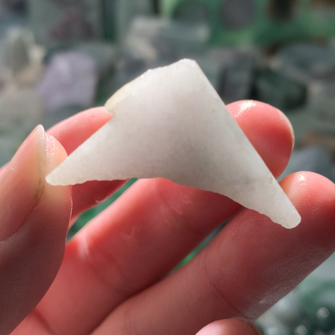 翡翠裸石翡翠原石片料