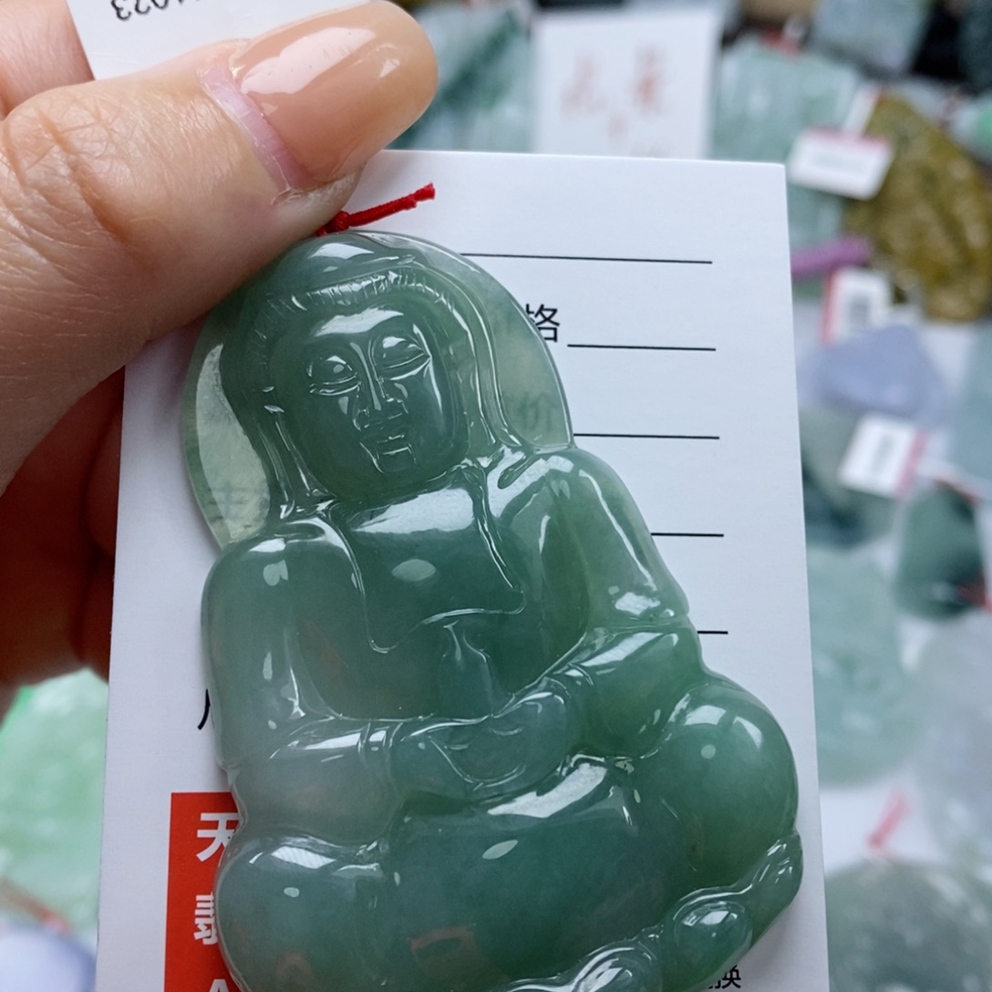 颈饰未镶嵌翡翠梦*翡翠