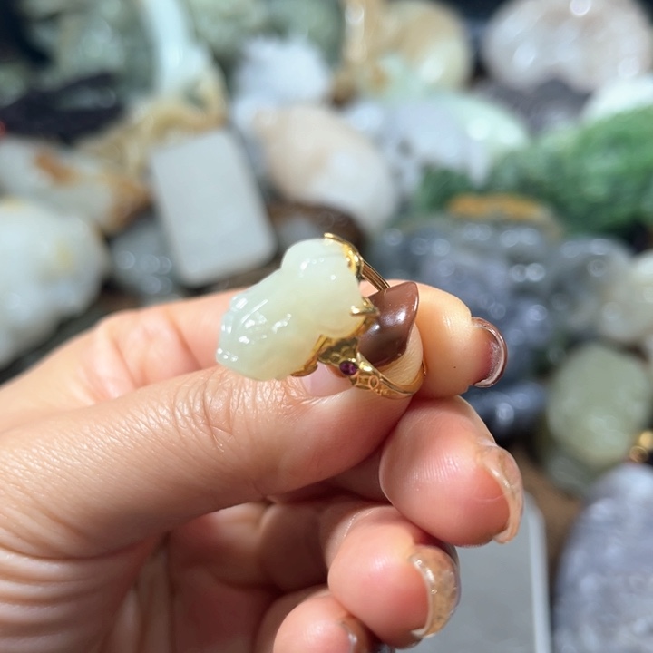 【闪购商品】和田玉吊坠未镶嵌