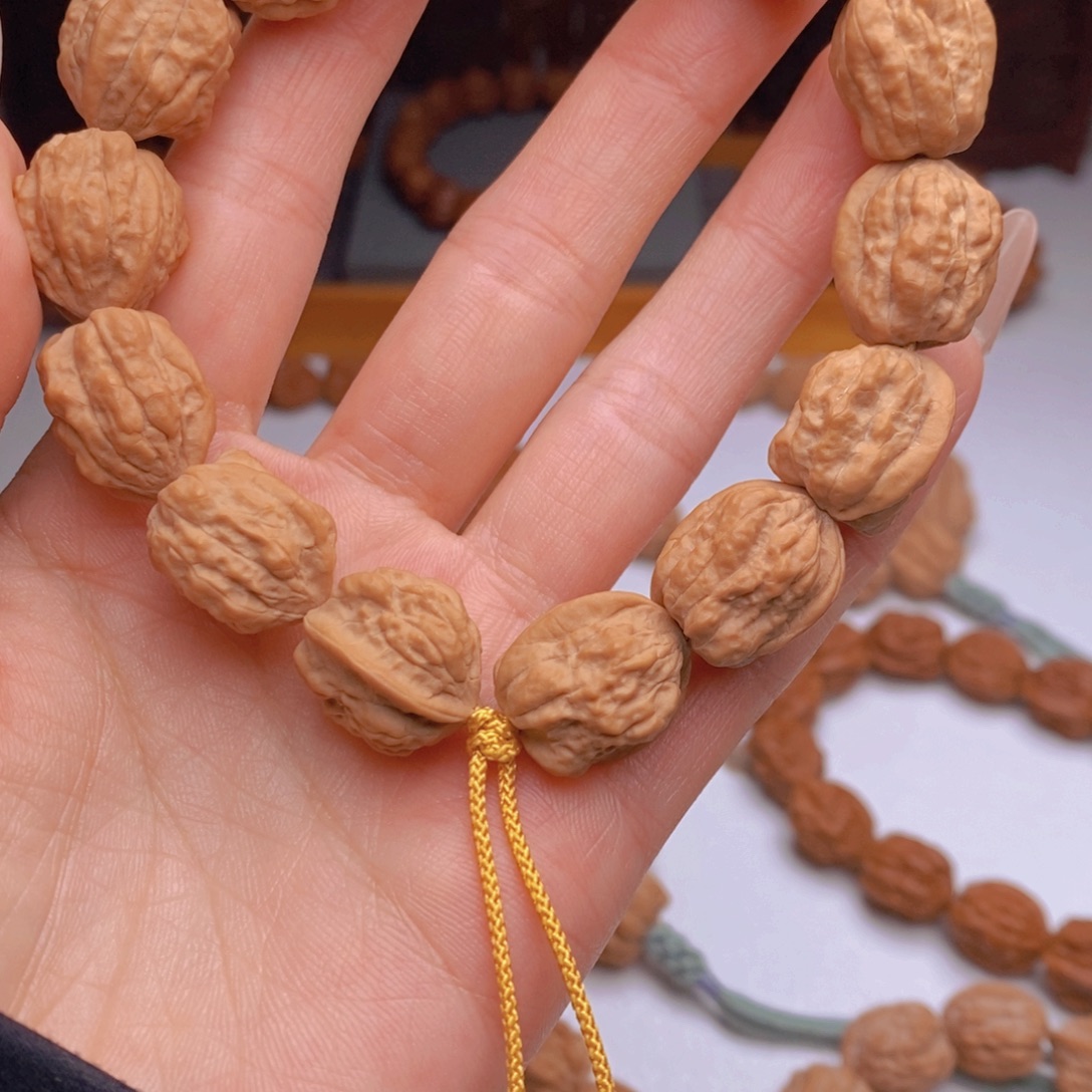 6***8桃核手串17的手串